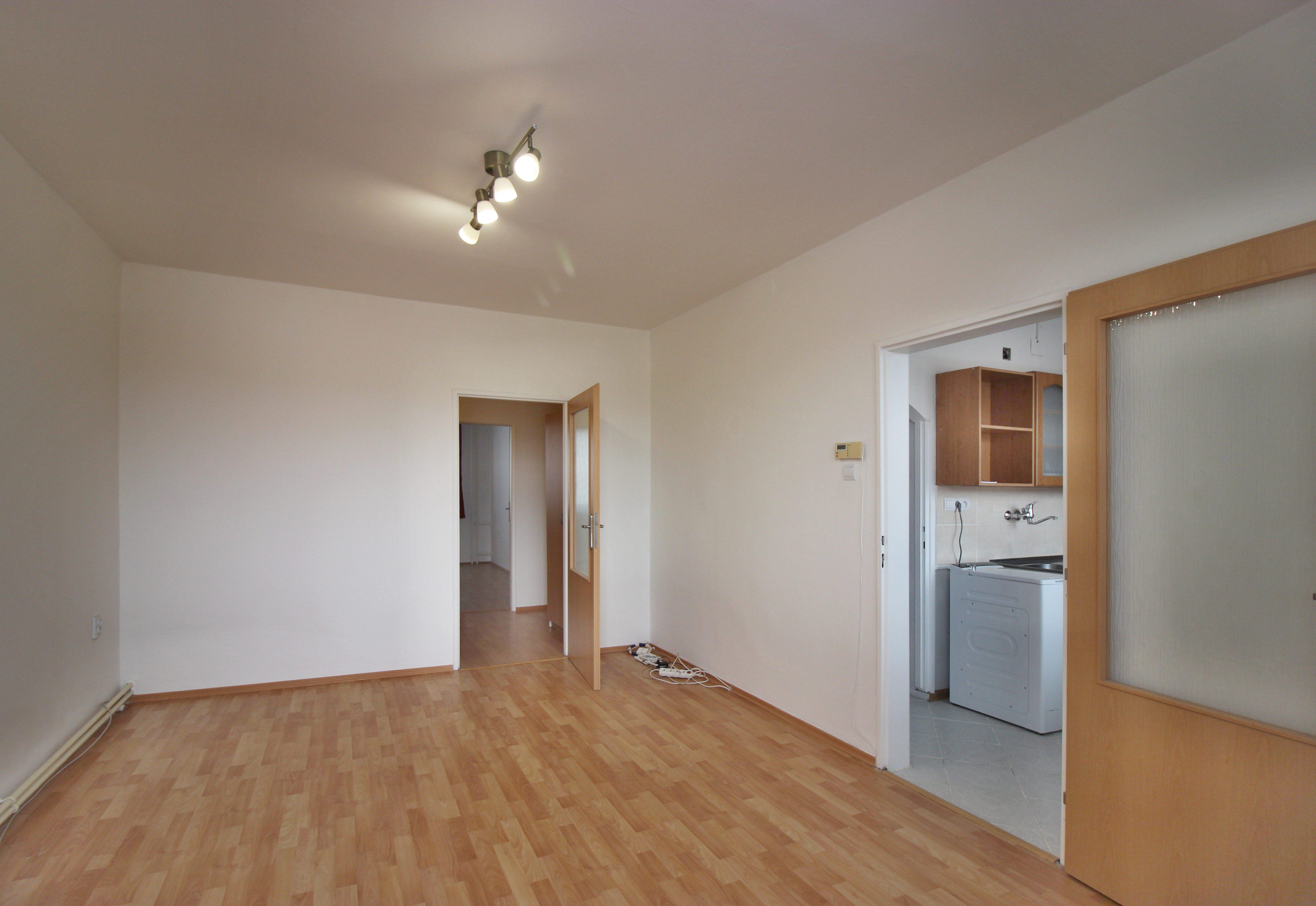 NA PRENÁJOM 2-izbový byt s balkónom, Melčice-Lieskové