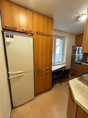 PREDAJ: Slnečný 3-izbový byt v srdci Ružinova – tehla a zeleň