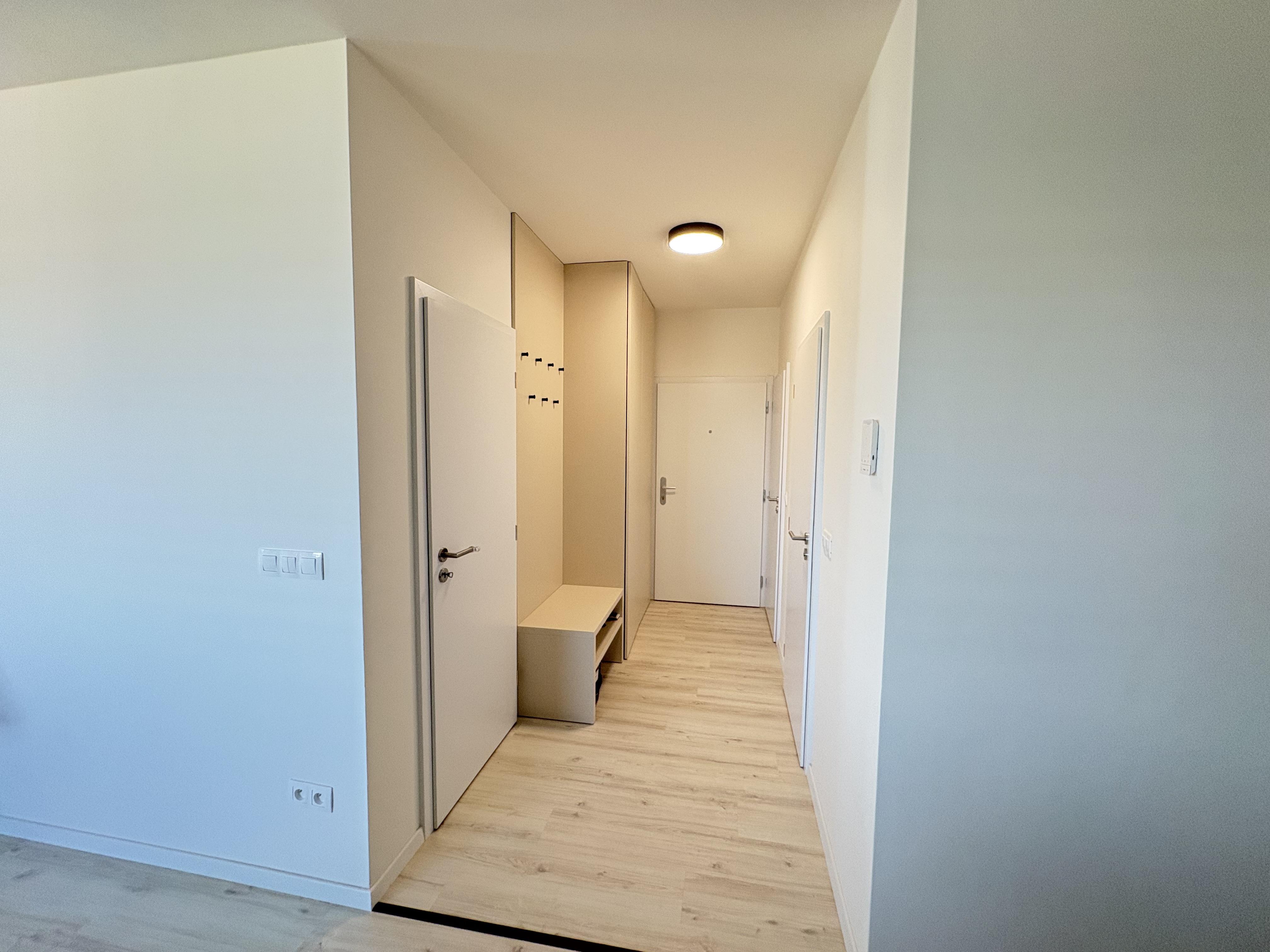 Na prenájom krásny 2 izbový byt v novostavbe s balkónom a parkovaním