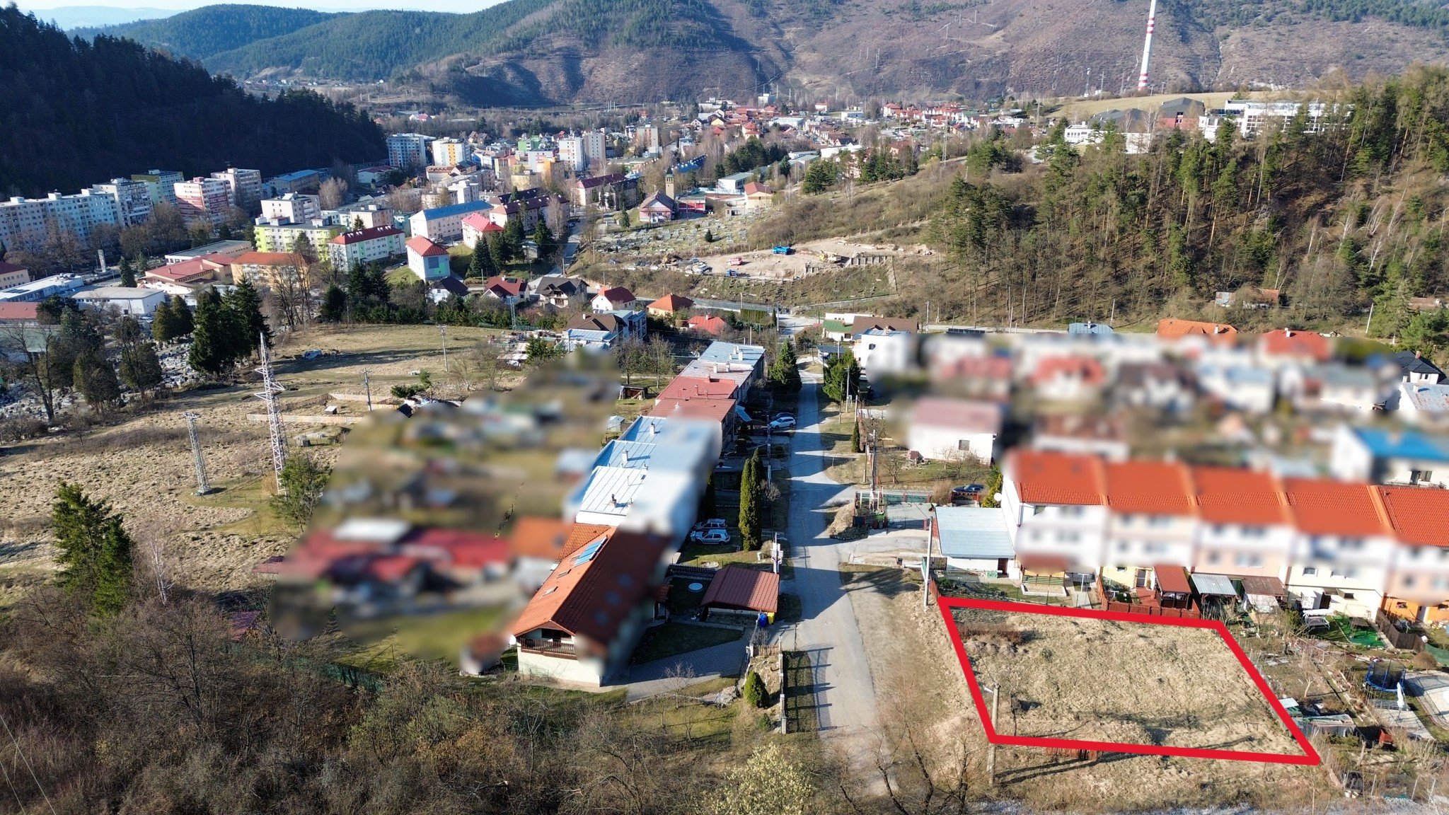 KROMPACHY- pozemok NA PREDAJ (653m2)
