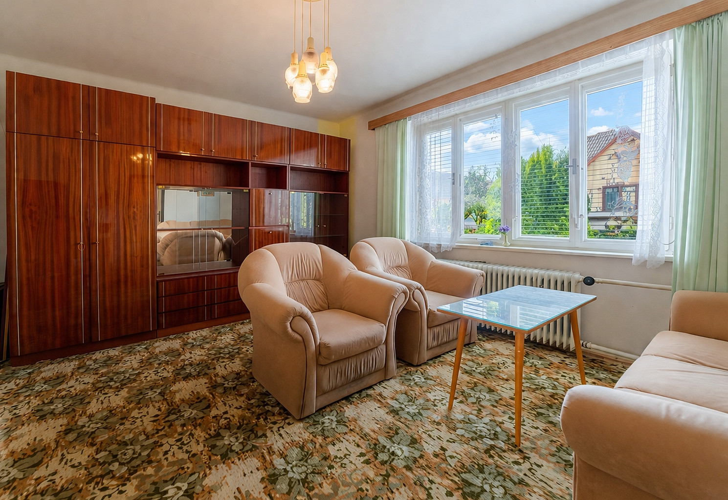 PREDAJ - Rodinný dom - Čachtice