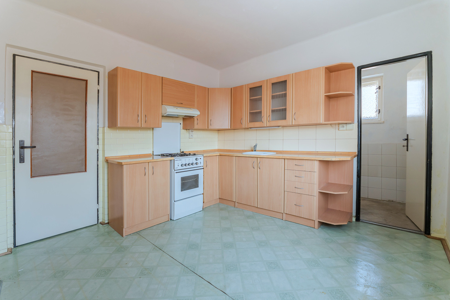 PREDAJ - Rodinný dom - Čachtice