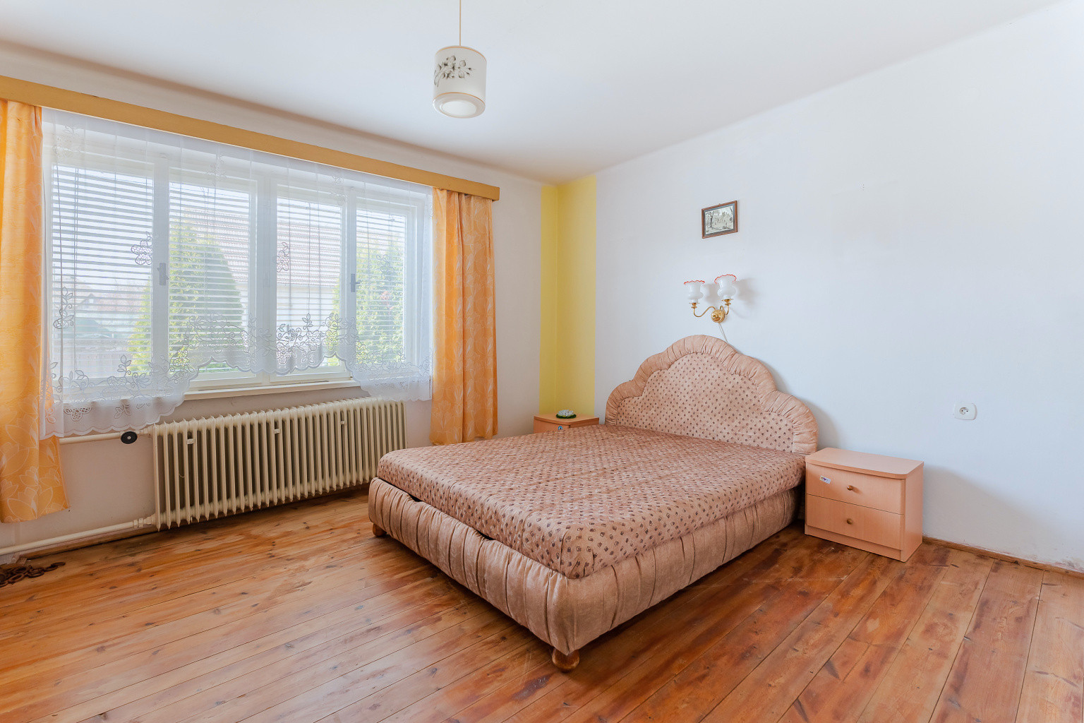 PREDAJ - Rodinný dom - Čachtice