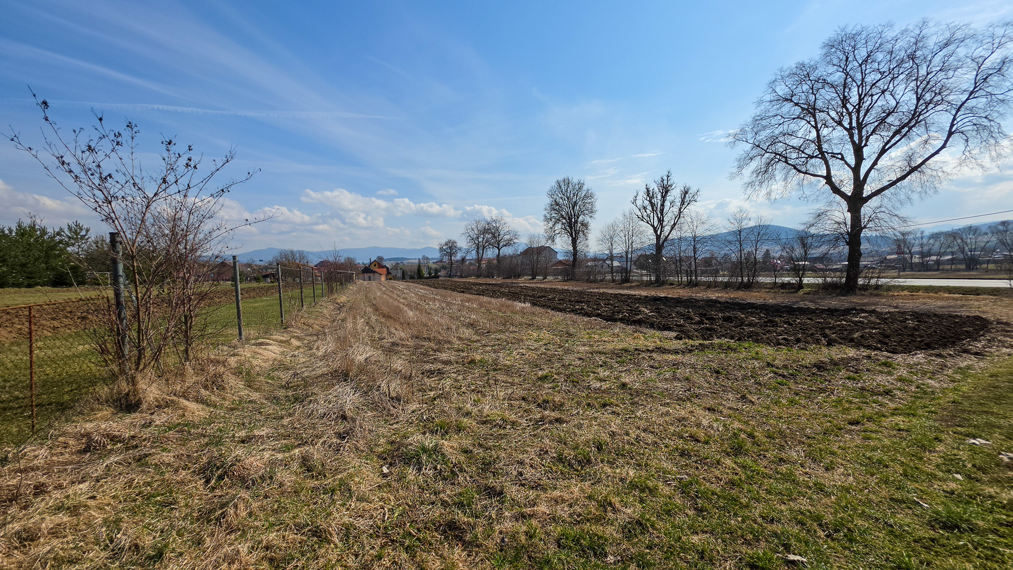 NEMEŠANY -investičný pozemok (1.188m2) na PREDAJ