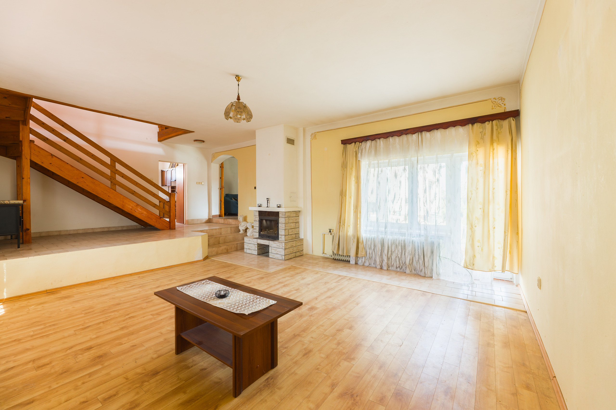 Na predaj rodinný dom s garážou v obci Pribeta