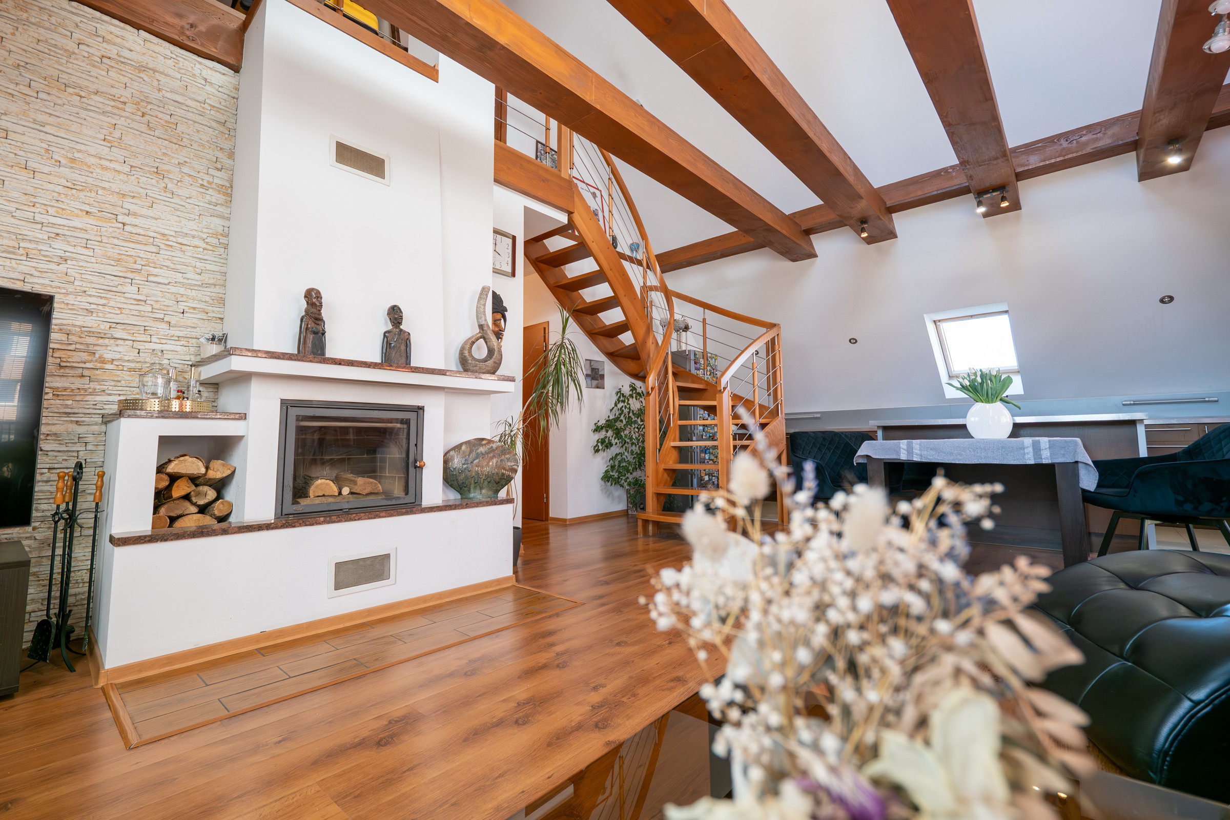 Predaj:  4 izbový mezonetový byt v Pezinku blízko viníc.