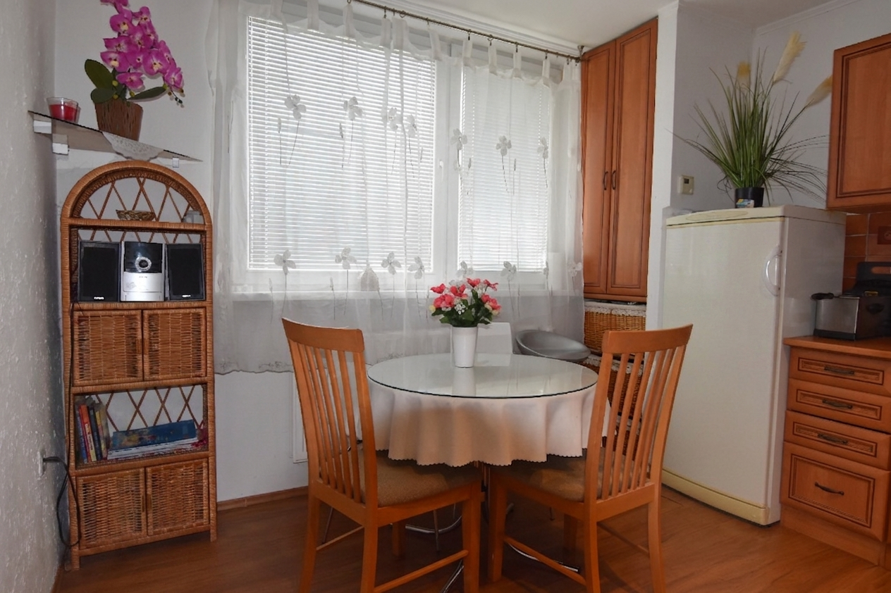 Predaj: 2-izbový byt s vlastným kúrením – Veľké Leváre, Severná ulica