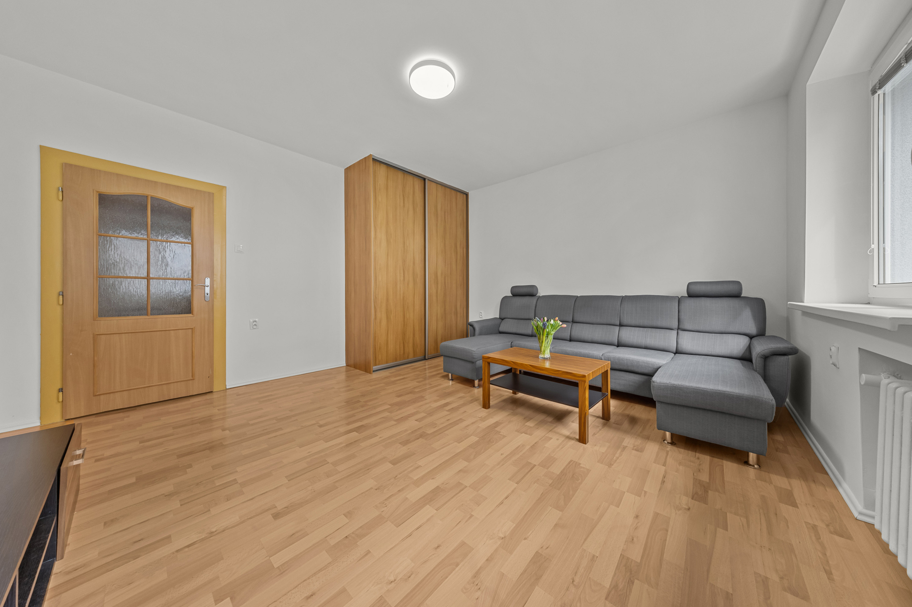 Na prenájom príjemný 3 izbový byt v lokalite 500 bytov na Svätoplukovej ulici