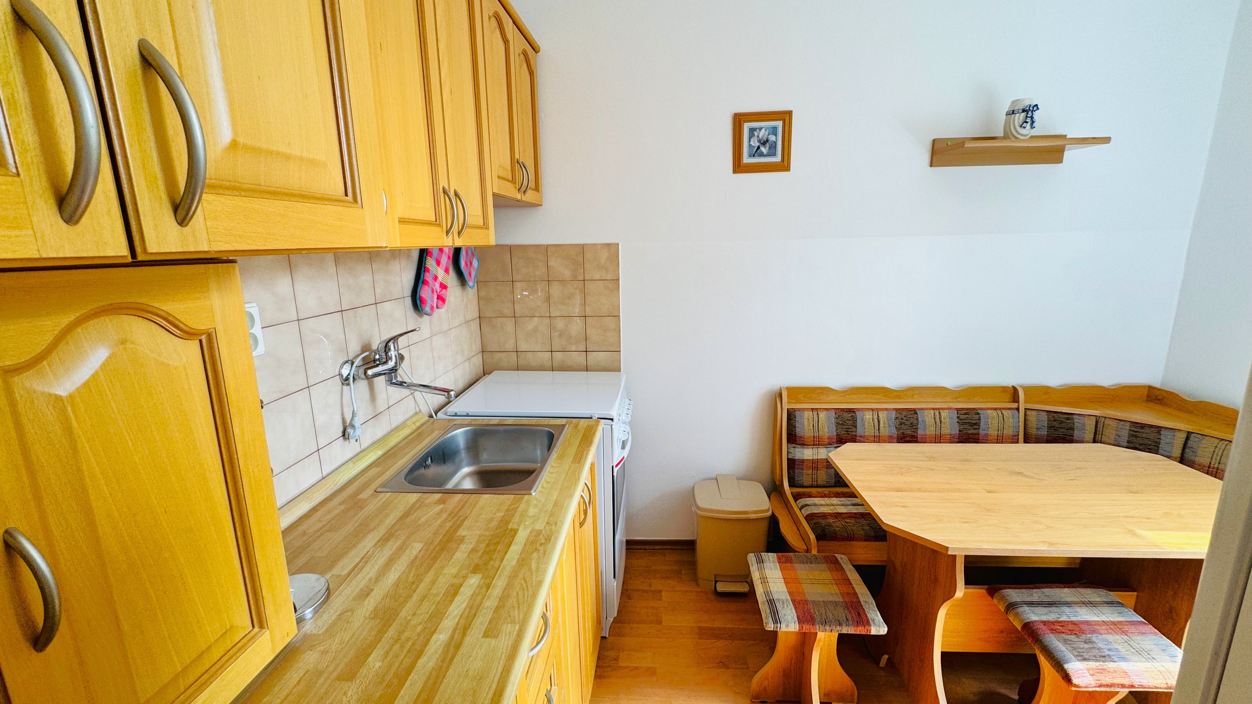 PRENÁJOM 1-izbový byt v Šamoríne, kompletne zariadený