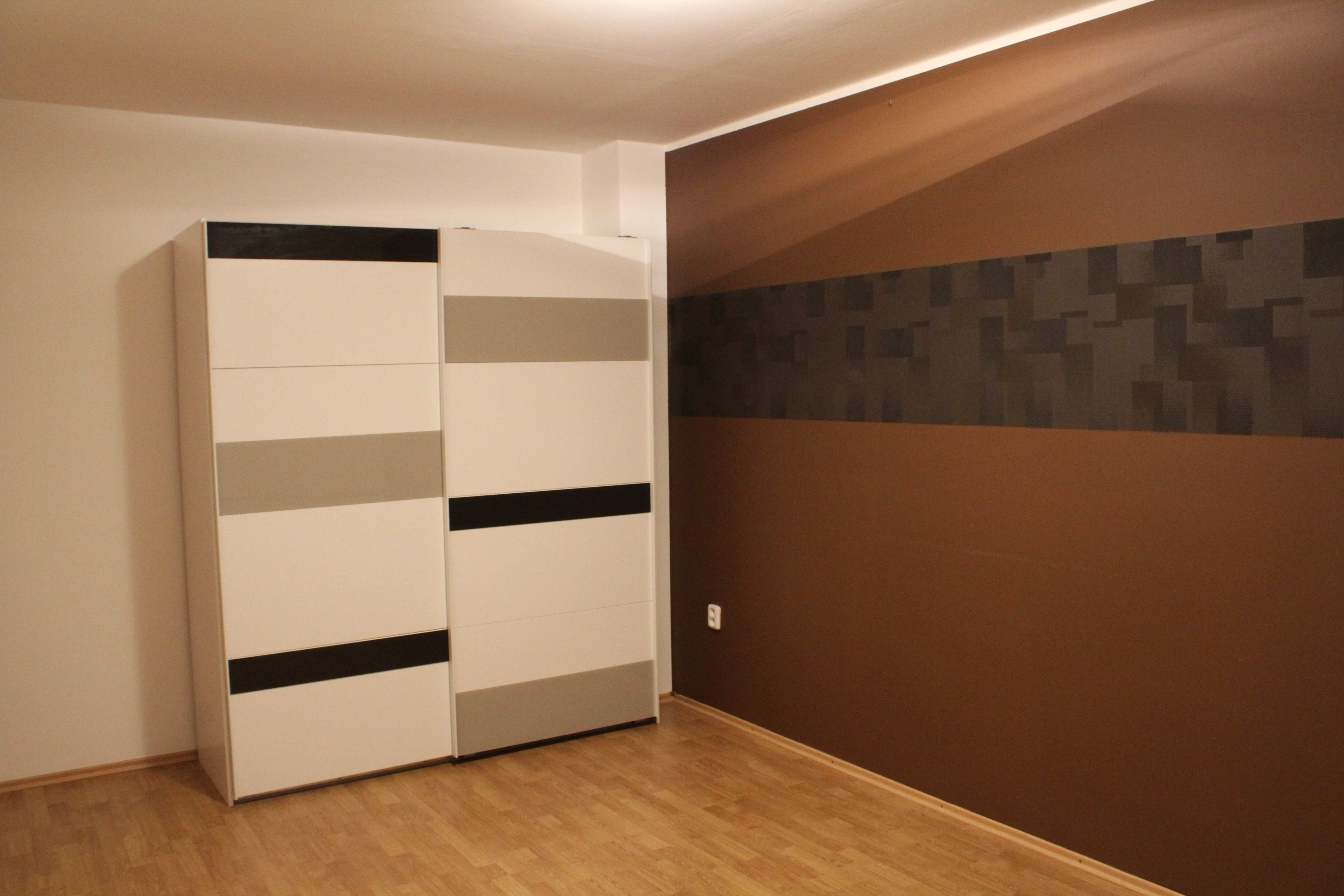 Prenájom 2 izbového bytu na Ostredkoch