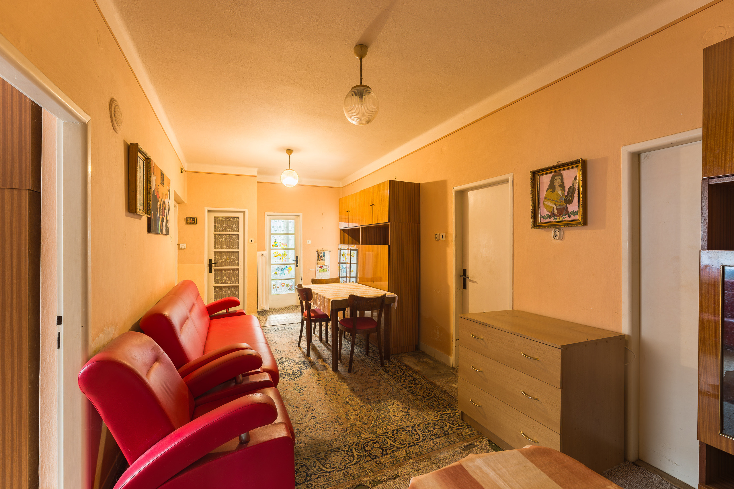 Na predaj rodinný dom v obci Nýrovce s veľkou záhradou