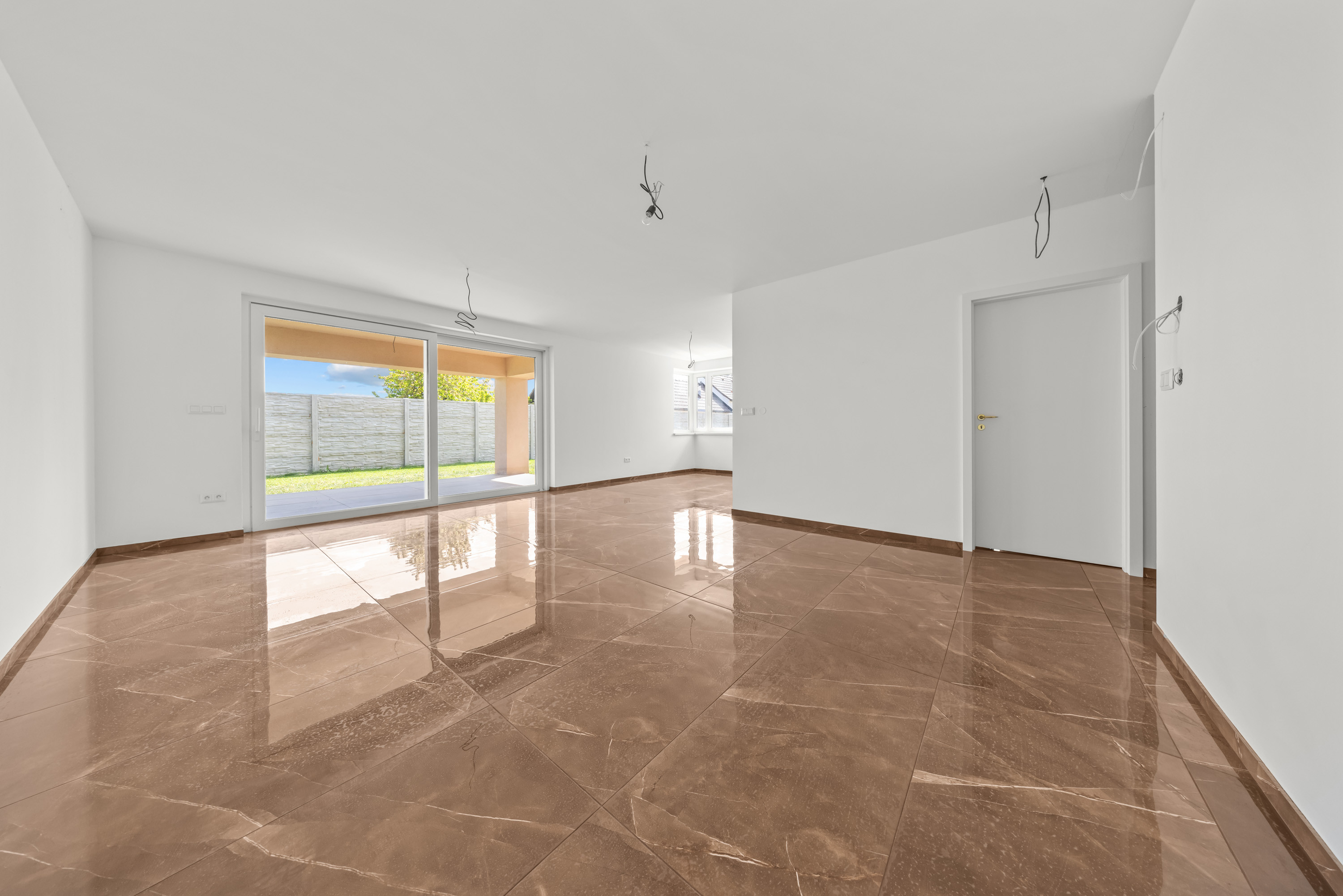 Na predaj - 4 izbový rodinný dom + kuchyňa zdarma!