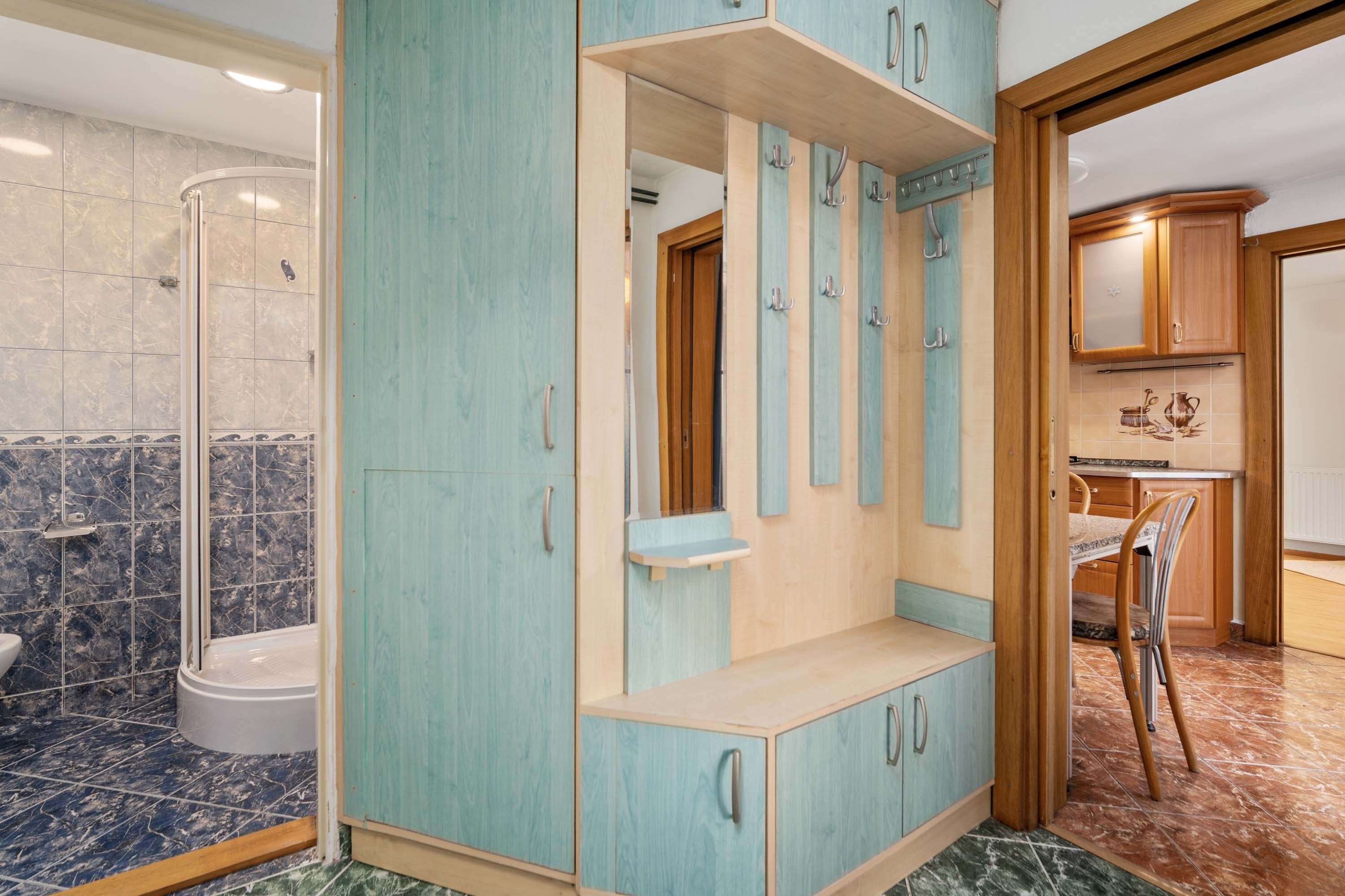 NA PREDAJ budovy s podnikateľským potenciálom, Nové Mesto nad Váhom