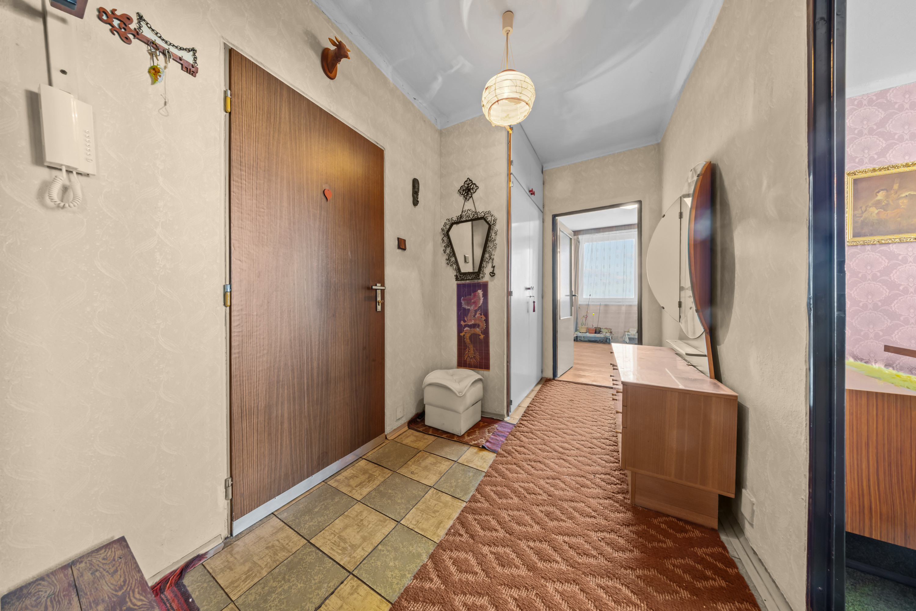 Na predaj 3-izbový byt s balkónom a pivnicou – Šamorín, Mestský Majer
