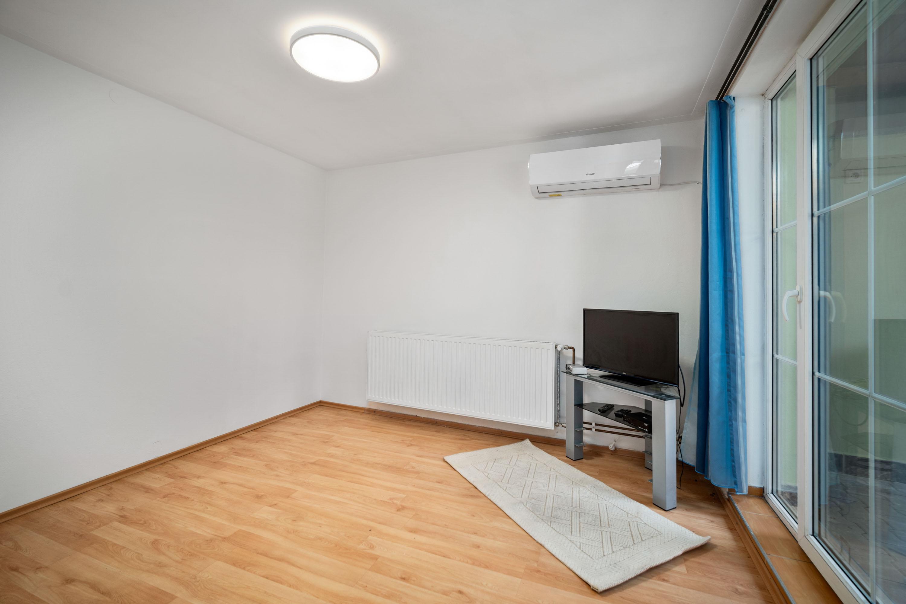 NA PREDAJ budovy s podnikateľským potenciálom, Nové Mesto nad Váhom