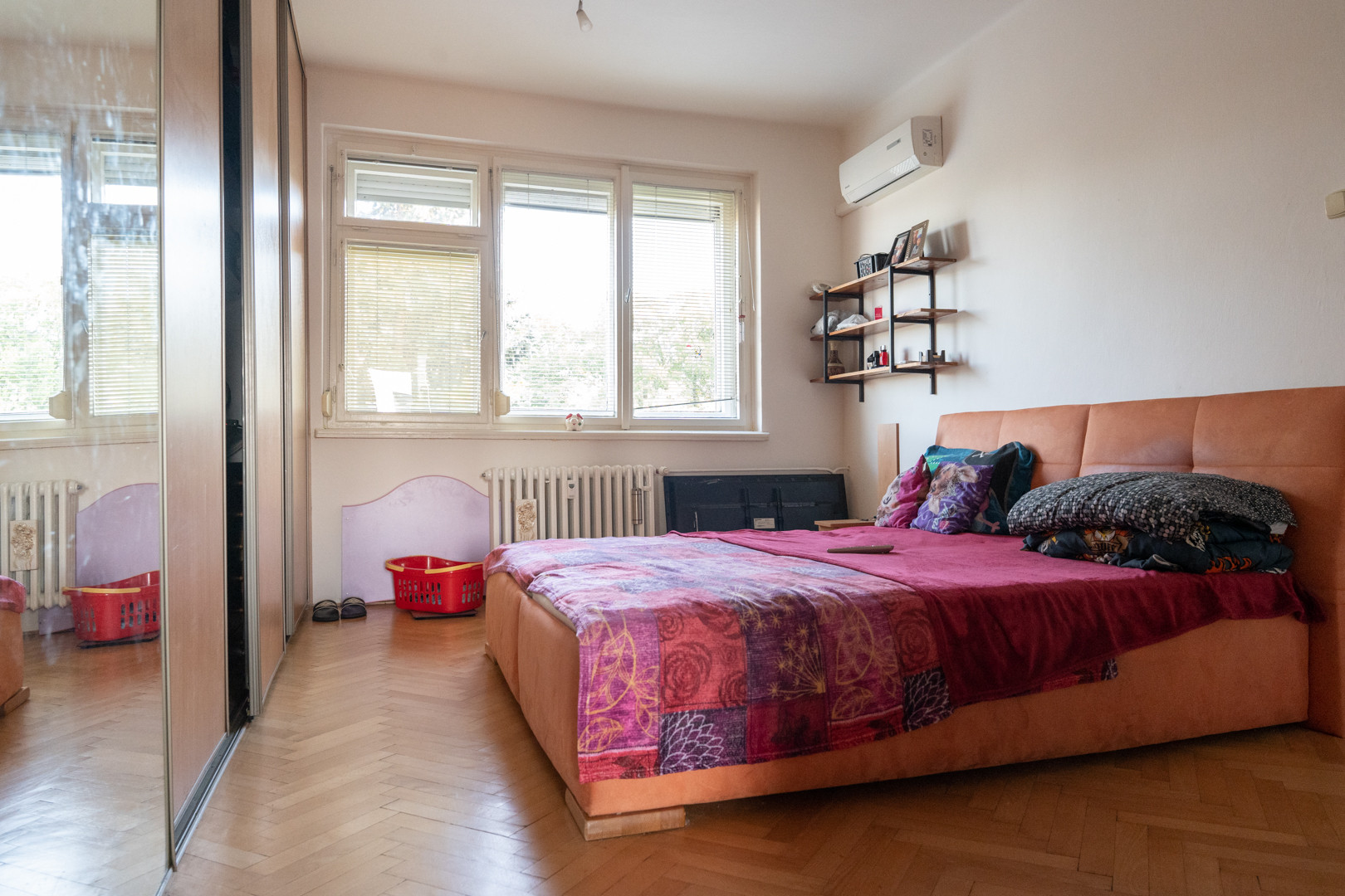 Na predaj 3 izbový byt v pôvodnom stave v Galante - 64 m²