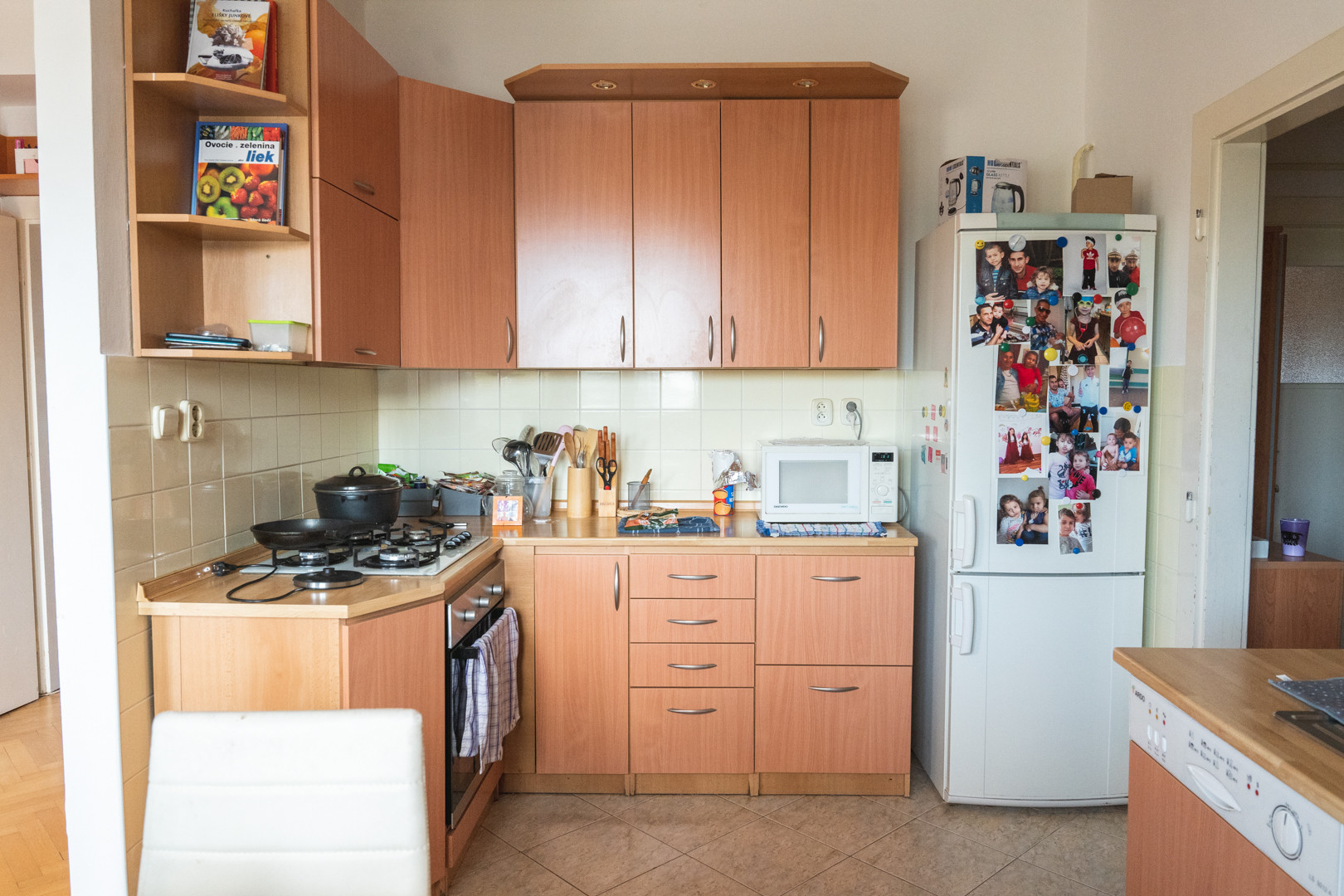 Na predaj 3 izbový byt v pôvodnom stave v Galante - 64 m²