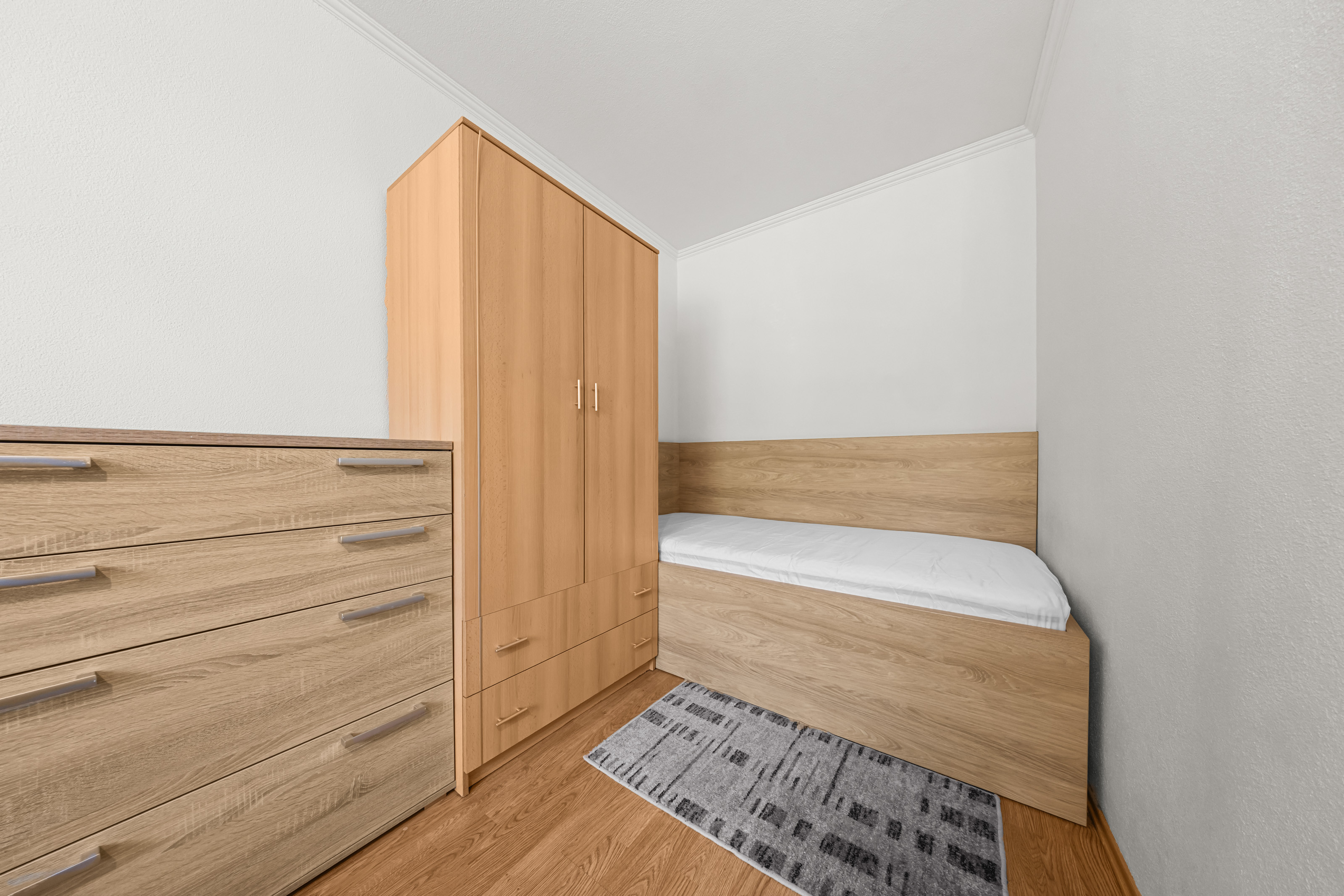 Garzónka na prenájom v centre Šamorína