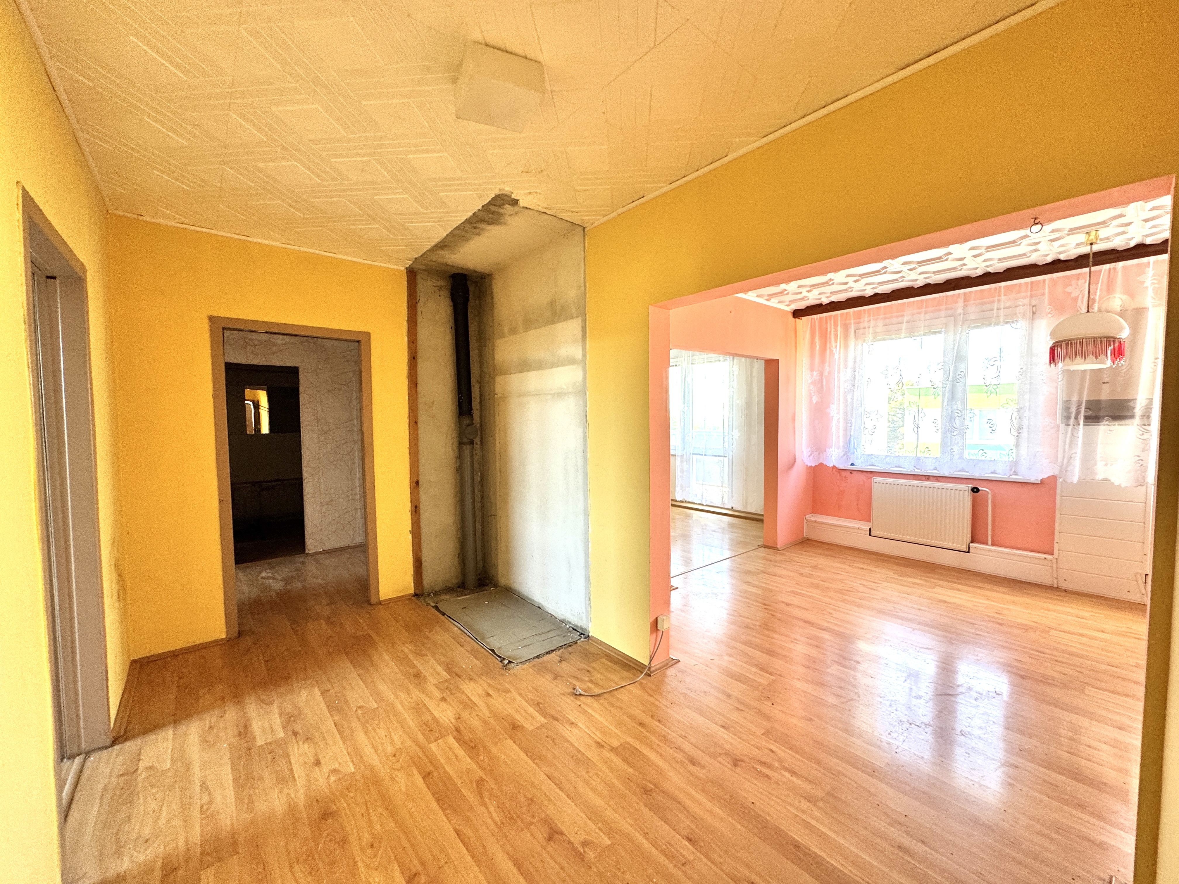 Na predaj 3-izbový byt s balkónom a krásnym výhľadom,Gbely.