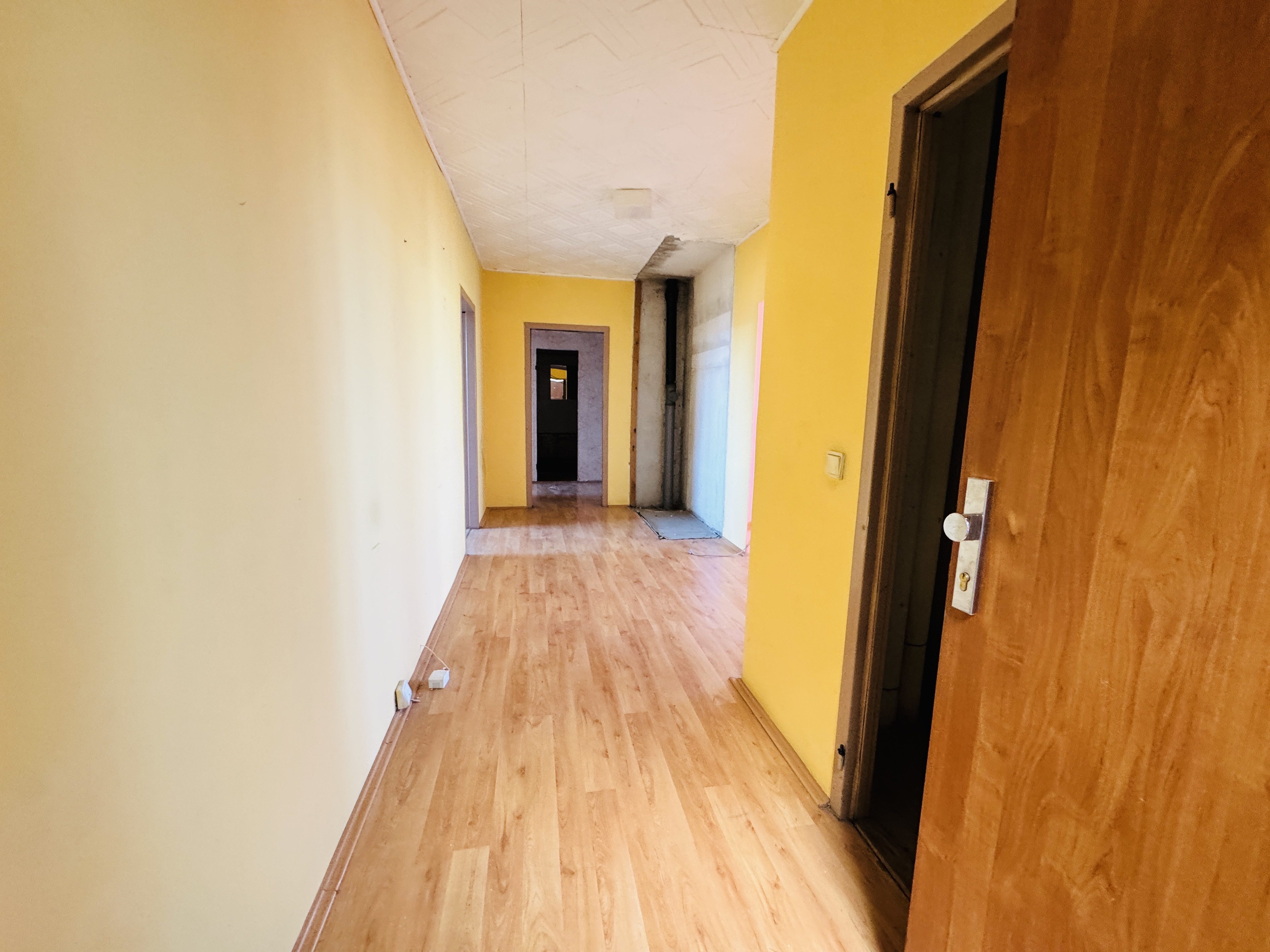 Na predaj 3-izbový byt s balkónom a krásnym výhľadom,Gbely.