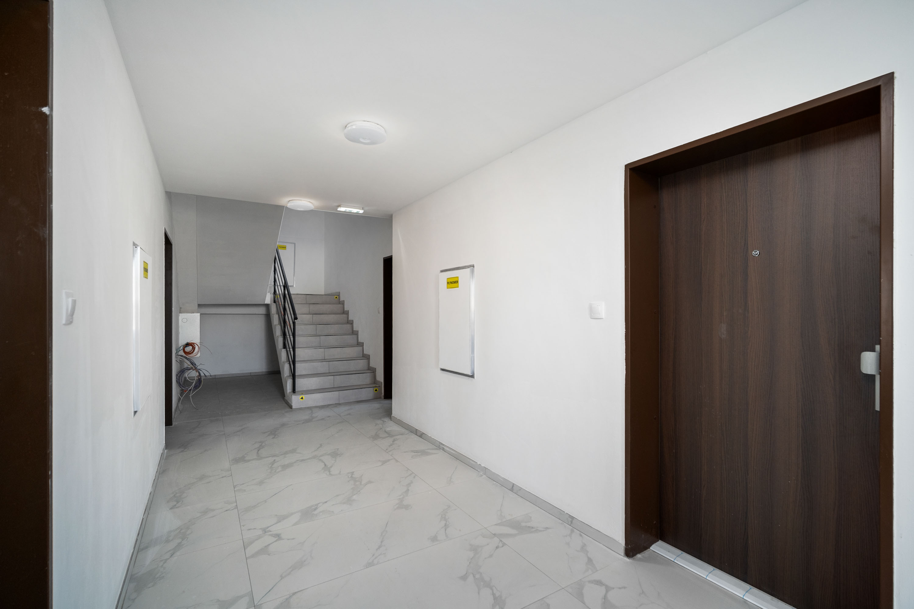 🏡 VILADOMY SENEC | NA PREDAJ 2-IZBOVÝ BYT SO SÚKROMNOU ZÁHRADKOU 36 m²