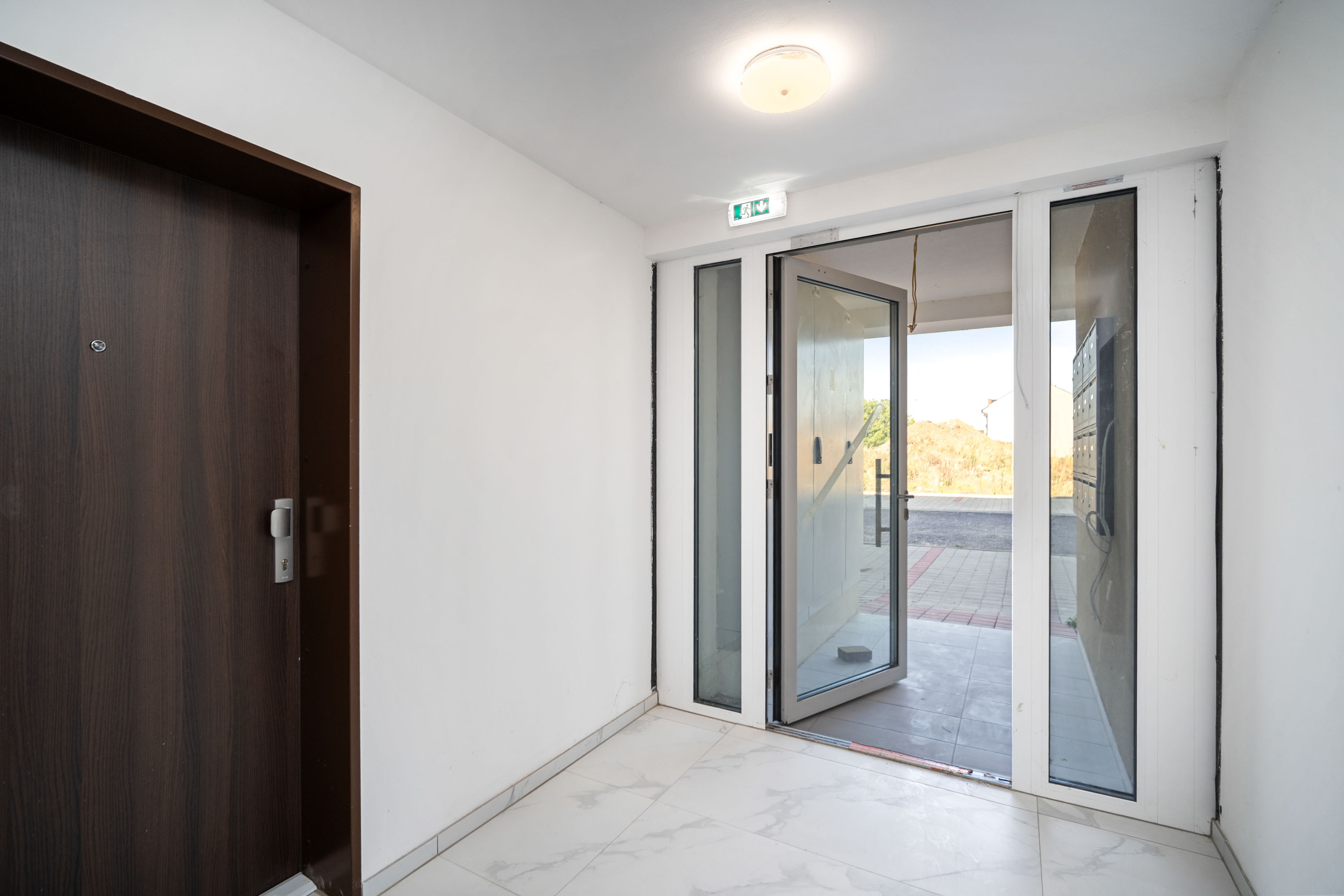 🏡 VILADOMY SENEC | NA PREDAJ 2-IZBOVÝ BYT SO SÚKROMNOU ZÁHRADKOU 36 m²