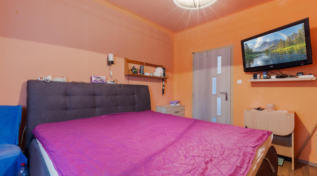 4-izbový byt s loggiou, pivnicou a potenciálom –Bernolákovo