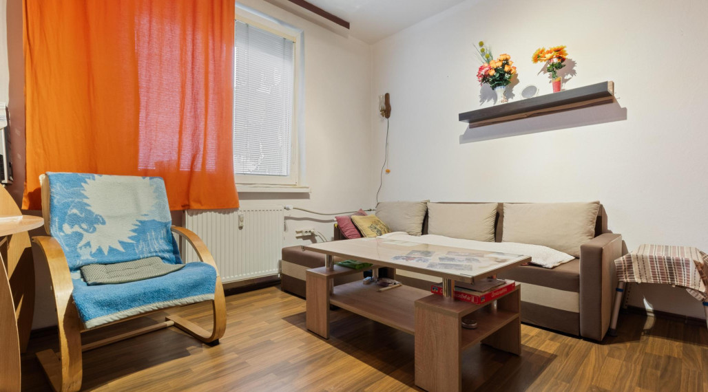 4-izbový byt s loggiou, pivnicou a potenciálom –Bernolákovo