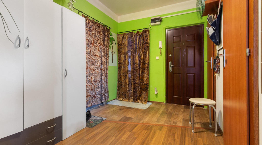 4-izbový byt s loggiou, pivnicou a potenciálom –Bernolákovo