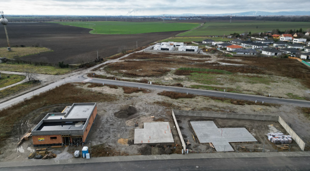 Posledný stavebný pozemok v projekte IBV Tomášov – Okružná