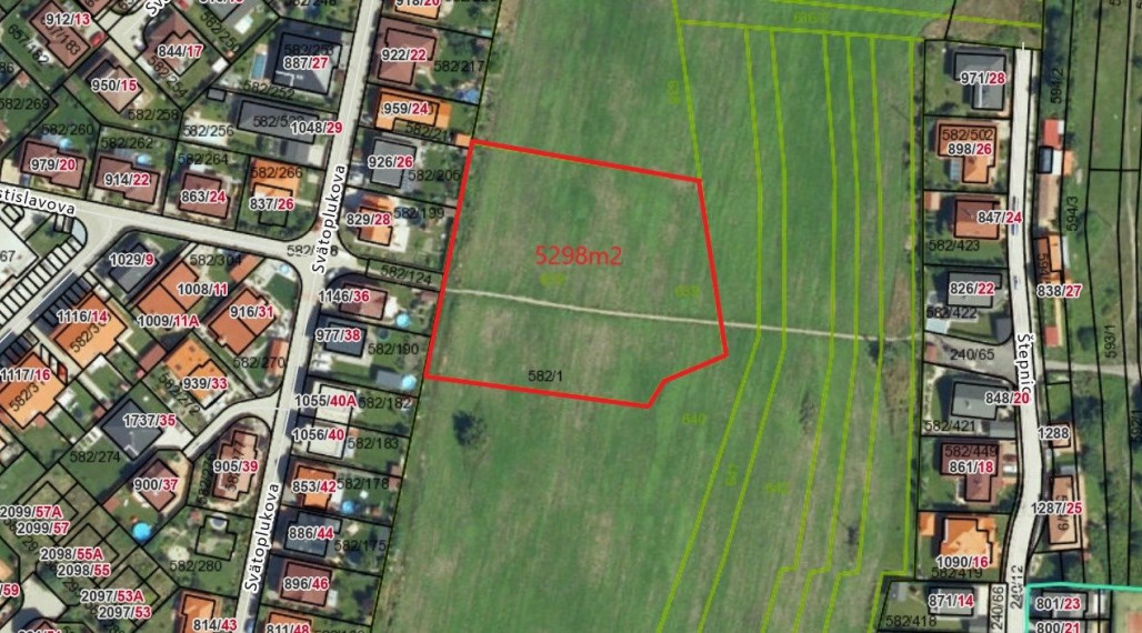 Investičný pozemok - Slovenský Grob