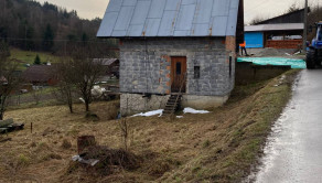 Predaj  Chaty a pozemku 1014m2 obec Petrovice