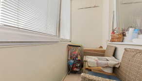 4-izbový byt s loggiou, pivnicou a potenciálom –Bernolákovo