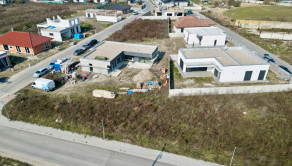 Posledný stavebný pozemok v projekte IBV Tomášov – Dunajská ulica