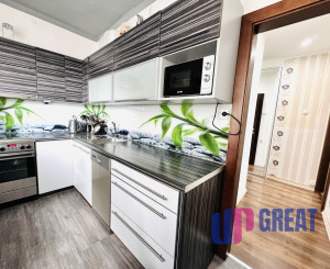 Na predaj 3-izbový byt v centre okresného mesta SENICA.