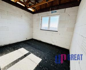 Na predaj 4 izbový rozostavaný rodinný dom v obci Radimov.