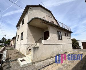 Na predaj priestranný 7-izbový rodinný dom v Gbeloch, okres Skalica.