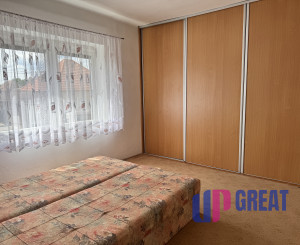 Na predaj priestranný 7-izbový rodinný dom v Gbeloch, okres Skalica.