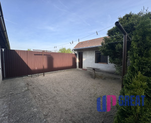 Na predaj priestranný 7-izbový rodinný dom v Gbeloch, okres Skalica.