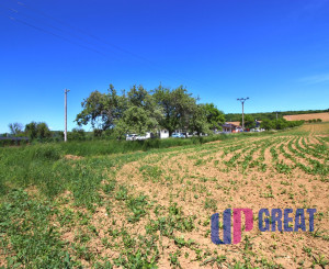 NA PREDAJ pozemok v Bošáci, možná budúca výstavba