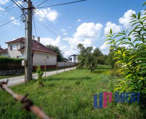 PREDAJ pozemok na výstavbu domu, Podolie