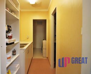 PRENÁJOM ambulancia/služby 44,10 m2, Piešťany, Winterova ul.