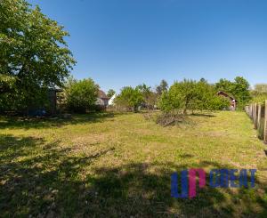 PREDAJ - pozemok vhodný na výstavbu - Klobušice, Ilava