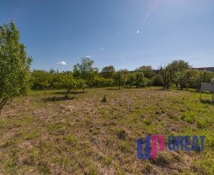 PREDAJ - pozemok vhodný na výstavbu - Klobušice, Ilava