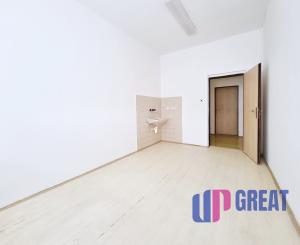 NÁJOM - kancelárie - ul.Trenčianska - Nové Mesto nad Váhom