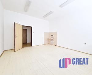 NÁJOM - kancelárie - ul.Trenčianska - Nové Mesto nad Váhom