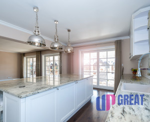 PREDAJ - Moderný, priestranný, úsporný dom v Mnešiciach