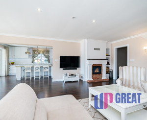 PREDAJ - Moderný, priestranný, úsporný dom v Mnešiciach