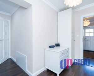 PREDAJ - Moderný, priestranný, úsporný dom v Mnešiciach