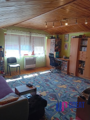 KROMPACHY- rodinný dom (10izieb)+ 3 garáže na PREDAJ !